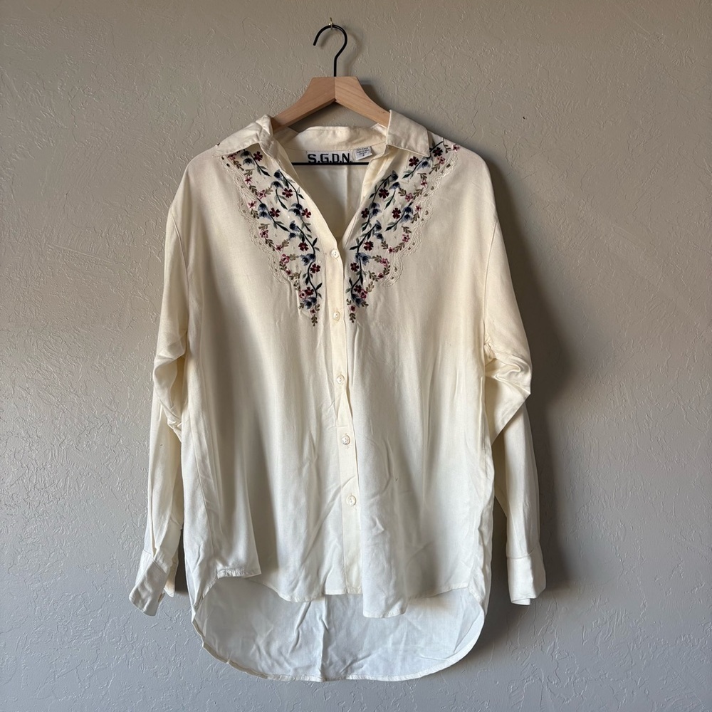 Vintage 90s S.G.D.N. Embroidered Rayon Blouse | Made in India | Floral Lace M - Picture 1 of 12